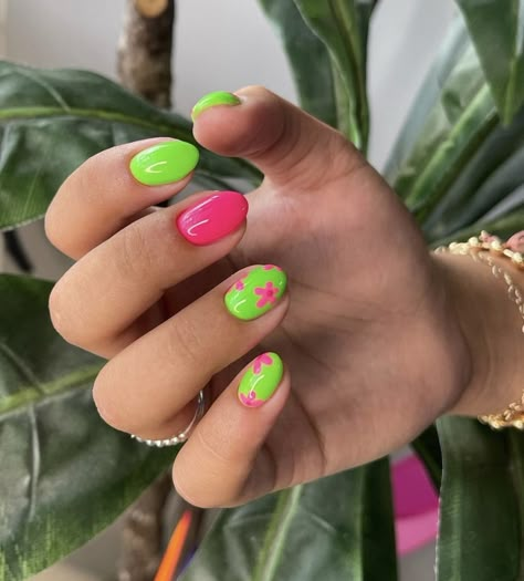 Nail Whitening, Crazy Nail Art, Bright Summer Nails, Nail Art Designs Summer, Vibrant Nails, Bright Nails, Nail Art Summer, Summer Nail, Nails Inspo