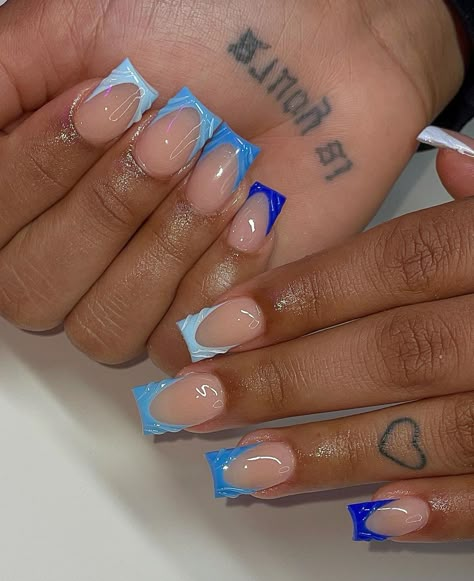 French Tip Blue Nails Short, Blue Nails Short Coffin, Blue French Short Nails, Fall Blue Nail Designs, Blue Short Nails Design, Shorties Nails French Tip, Short Nails Acrylic Blue, Tropical Blue Nails, Short Blue French Tips