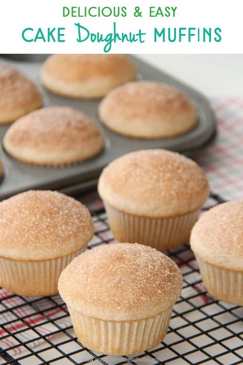 These  Cake Doughnut Muffins are a delicious and easy homemade snack!  A sweet light cinnamon flavoured muffin with a scrumptious cinnamon sugar mix on top! Beginner Baking Recipes, Easy Homemade Snacks, Easy Delicious Cakes, Doughnut Muffins, Tin Recipes, Cake Donut, Donut Muffins, Dessert Items, Loaf Cakes