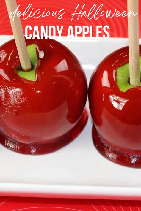 This is the best candy apple recipe by far. Try these Delicious Halloween Candy Apples. How To Make Candy Apples, Candy Apples Recipe, Make Candy Apples, Candy Apples Diy, Halloween Candy Apples, How To Make Candy, Candy Apple Recipe, Easy Candy, Apple Recipe