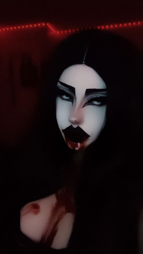 Trad goth Romantic goth scary goth makeup Halloween Creepy Goth Makeup, Goth Punk Makeup, Blood Makeup Look, Trad Goth Makeup Looks, Red Goth Makeup, Vampire Goth Makeup, Red And Black Goth Makeup, Succubus Makeup, Female Corpse Paint