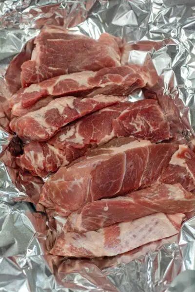 Boneless Country Pork Ribs Oven, Oven Cooked Country Style Pork Ribs, Baking Country Style Ribs In Oven, Pork Ribs In The Oven Country Style, Pork Ribs In Oven Recipes, Bbq Pork Country Style Ribs Oven Baked, Oven Bbq Pork Steaks, Keto Pork Country Style Ribs Recipes, Roasted Country Style Pork Ribs