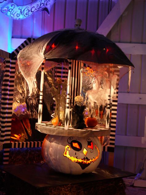 PUMPKIN CARVE CAROUSEL by Ellie Schuster Carnival Pumpkin Decorating, Carousel Pumpkin Decorating, Pumpkin Carousel, Carousel Pumpkin, Pumpkin Carving Template, Pumpkin Carve, Pumpkin Decorating Diy, Pumpkin Balls, Carnival Theme