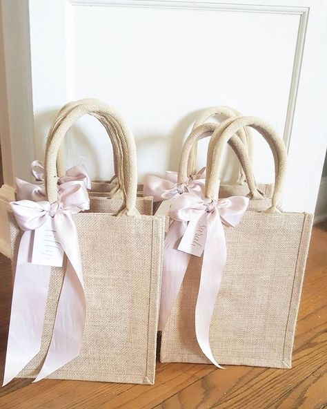 Affordable Wedding Welcome Tote Bag Favors - burlap totes, custom calligraphy, diy Ribbon Calligraphy, Jute Tas, Hotel Welcome Bags, Wedding Welcome Gifts, Burlap Tote, Wedding Hotel, Jute Totes, Bridesmaid Bags, Custom Calligraphy