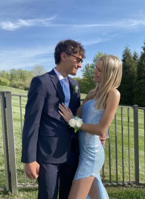 Suits To Match Light Blue Dress, Light Blue Hoco Dress With Date, Light Blue Prom Dress Couple Pictures, Light Blue Prom Dress With Date, Boyfriend Prom Pictures, Light Blue Homecoming Couple, Light Blue Prom Couple Outfits, Light Blue Hoco Couple, Prom Pictures Individual