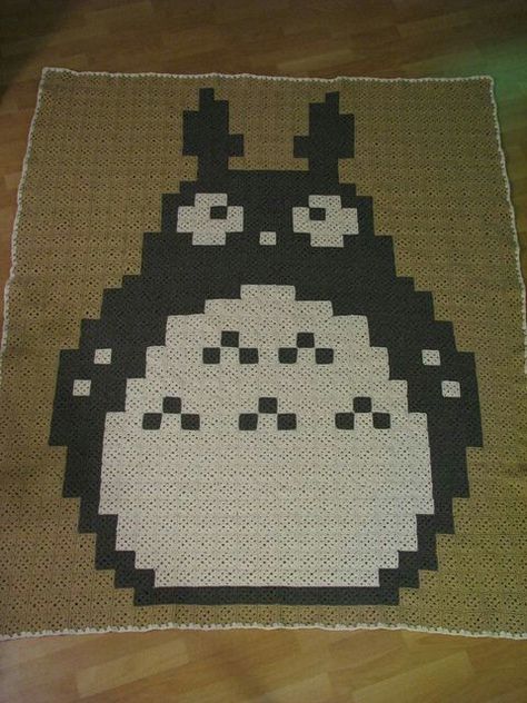 Pokemon Granny Square, Pixel Blanket, C2c Graphgan, Pixel Crochet Blanket, Crochet Totoro, Pin Weaving, Bubble Quilt, Lace Crafts, Pixel Crochet