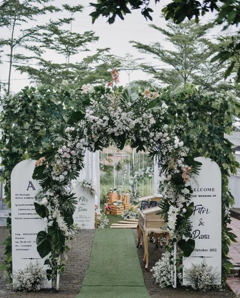 Entrance Gate Wedding, Pintu Masuk Wedding, Welcome Gate, Entrance Wedding, Photo Backdrop Wedding, Backdrop Wedding, Arch Design, Decor Themes, Fashion Hijab