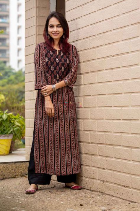 Indian Dress Up, Stylish Kurtis Design, Stylish Tops For Women, Frock Fashion, Simple Kurta Designs, Designer Kurti Patterns, Tunic Designs, Long Kurti Designs, Casual Indian Fashion