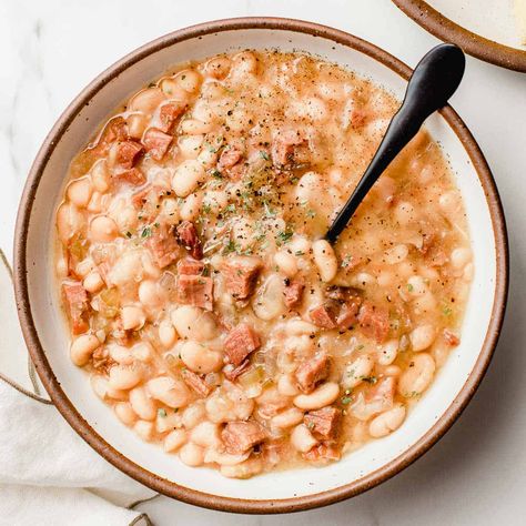 Slow Cooker White Beans, White Bean Ham Soup, Little Spoon Farm, Recipes Using Ham, Crockpot Ham And Beans, Easy Comfort Food Recipes, Ham Hocks And Beans, White Beans And Ham, Beans And Ham