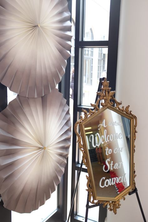 Can't beat calligraphy on a gilt deco mirror Welcome Mirror Sign, Tissue Decorations, Welcome Mirror, Modern Table Centerpieces, Cocktail Party Ideas, Luxurious Party, Dessert Stands, Filled Balloons, Glam Table