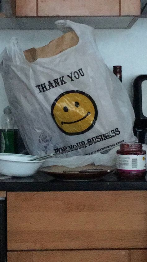 This smiley face on a takeout plastic bag that doesn't even look happy Thank You Come Again, Space Trash, Bring Me To Life, Chaotic Academia, Never Fall In Love, Face Aesthetic, Bag Aesthetic, Trash Bag, Detroit Become Human