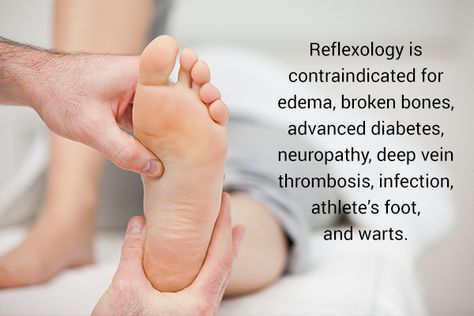 Health Benefits of Foot Massage and Reflexology - eMediHealth Foot Pain Relief Remedies, Reflexology Pressure Points, Reflexology Benefits, Reflexology Foot Chart, Foot Reflexology Massage, Improve Immune System, Pain Relief Remedies, Health Chart, Pinterest Business