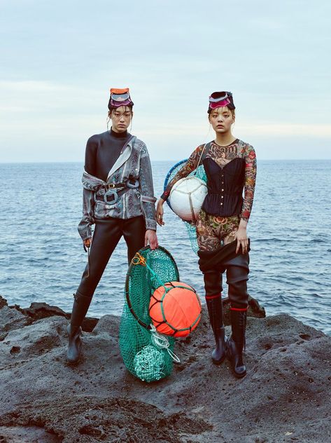 SEA (Vogue Korea) Photoshoot Ideas Sea, Boat Photoshoot, Scuba Diving Quotes, Denim Projects, Figure Photography, Vogue Korea, Outdoor Fashion, Korean Model, Fashion Photoshoot