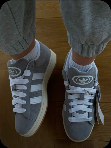 Adidas Campus 00s Grey, Adidas Campus Shoes, Teenage Style, Campus Adidas, Aesthetic Grey, Adidas Campus 00s, Boots Socks, Dr Shoes, Pretty Shoes Sneakers