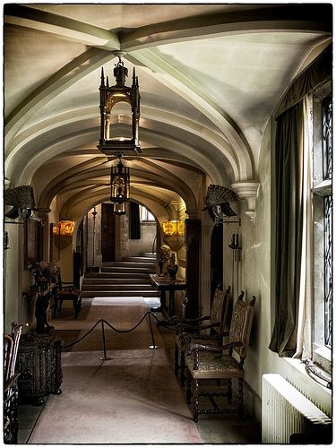 Anglesey Abbey | Flickr - Photo Sharing! Old English Interior Design, Anglesey Abbey, English Interior Design, Curved Stairs, Old House Interior, Chateau Style, English Manor Houses, English Interior, East Anglia