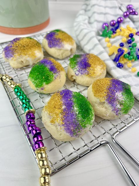 Mardi Gras King Cake Bites - My Big Fat Happy Life King Cake Bites, Cream Cheese Crescent Rolls, Mardi Gras King Cake, Opening A Restaurant, Colored Sugar, Cake Bites, Crescent Roll Dough, King Cake, Cake Flavors