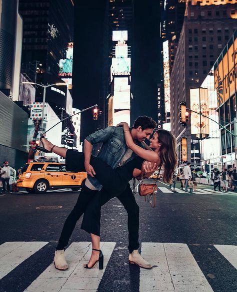 Diy Yoga Mat, Photos Couple Mignon, Image Couple, Model Portrait, Goals Pictures, Foto Poses, Cute Couples Photos, Relationship Goals Pictures, Photo Couple