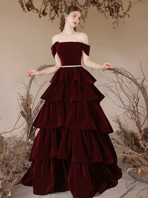 Layered Prom Dress, Long Elegant Prom Dresses, Velvet Gowns, Prom Dress Short Lace, Layers Long, Prom Dress Burgundy, Multi Way Dress, Velvet Prom Dress, Floral Dress Formal