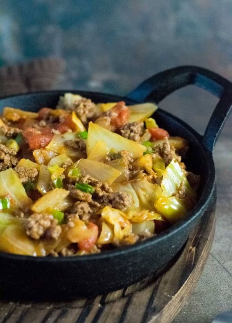 Serving ground beef and cabbage skillet. Ground Beef And Cabbage Skillet, Ground Beef With Cabbage Recipes, Hamburger And Cabbage Recipes, Cabbage And Hamburger, Ground Beef And Cabbage Recipes, Cabbage And Ground Beef Recipes, Beef And Cabbage Skillet, Cabbage Ground Beef, Ground Beef Cabbage