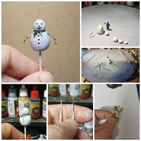 Model Snowmen: how to make an oo gauge Snowman - ModelRailwayEngineer.com Christmas Tree Train Set, Tiny Snowman, Clay Snowman, Craft Bazaar, Christmas Tree Train, Mini Snowman, Christmas Train Set, Miniature Snowman, Green Tinsel