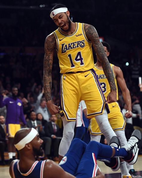 This has really gotta be the coldest staredown flick of all-time. 😳 @1ngram4 Brandon Ingram Wallpaper, Nba Funny, Basketball Background, Basketball Players Nba, Brandon Ingram, Michael Jordan Basketball, Bola Basket, Kobe Bryant Wallpaper, Nba Shirts