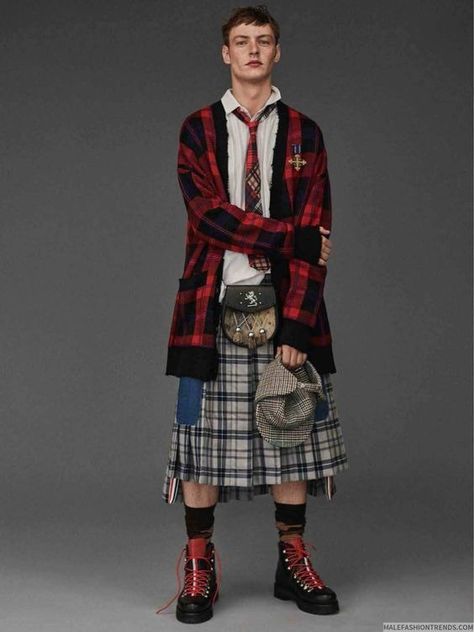 @somemeninskirts on Tumblr Tartan Fashion Mens, Men Skirt Outfits, Queer Editorial, Grunge Clothes Men, Roberto Sipos, Punk Editorial, Punk Fashion Style, Grunge Editorial, Punk Outfits Men