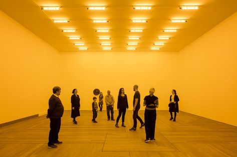 Olafur Eliasson’s Room for one colour (1997). Installation view at Moderna Museet, Stockholm, in 2015 Macbeth Shakespeare, Cinema Shots, Studio Olafur Eliasson, Monochromatic Art, Olafur Eliasson, Colorful Places, London Museums, Black And White Painting, One Colour