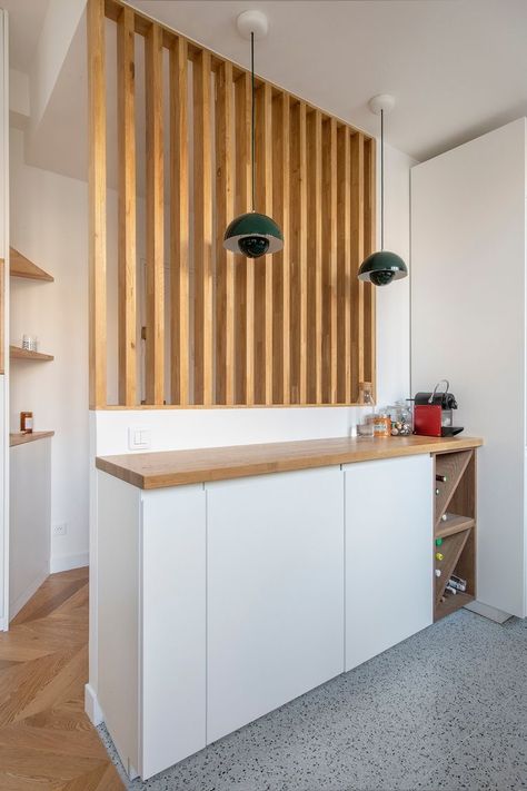 House Budget, Modern Room Divider, Renovation Architecture, Diy Room Divider, Small Apartment Interior, Home Hall Design, Wooden Room, Minimalist Kitchen Design, Studio Studio