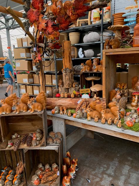 Autumn decor shopping aesthetic #autumn #fall #falldecor #aesthetic Shopping Aesthetic, Shop Aesthetic, Decor Shopping, Aesthetic Autumn, Tailor Shop, Autumn Decor, Fall Shopping, Shop Decoration, Autumn Fall