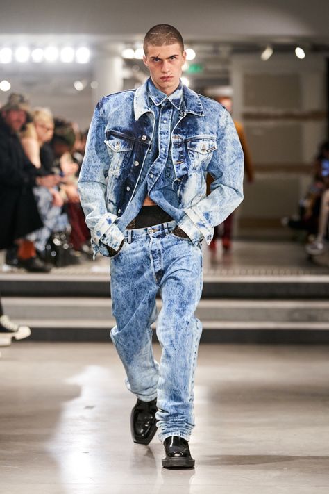 Men Denim Outfit, Denim On Denim Outfit Men, Denim Outfit Men, Canadian Tuxedo, History Fashion, Denim Wear, Beachwear Fashion, Men Fashion Casual Outfits, Fall 2022