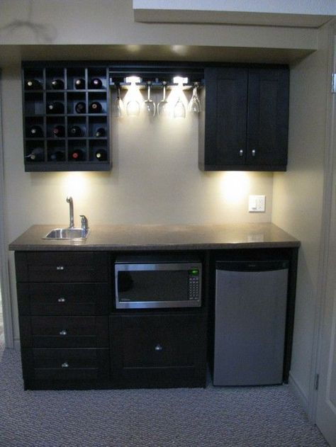 Basement Bar Ideas For Small Spaces Design – lanzhome.com Basement Wet Bar, Basement Plans, Wet Bar Designs, Basement Kitchen, Basement Kitchenette, Small Basements, Basement Bar Designs, Basement Bar, Man Cave Basement