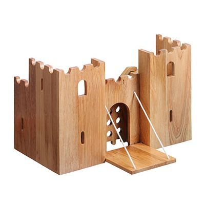 Wooden Fortress, Wooden Toy Castle, Wooden Castle, Toy Castle, Woodworking Desk, Toy Barn, Woodworking Box, Woodworking Books, Woodworking Table