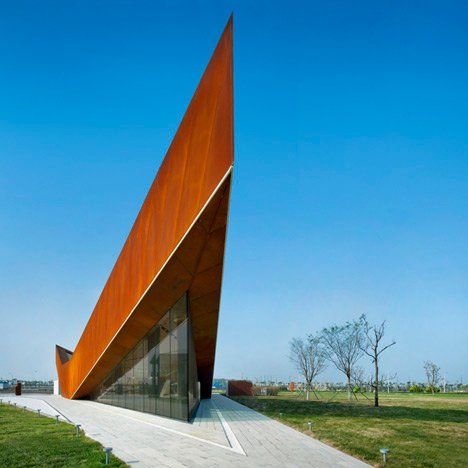 Triangular Architecture, Gallery Architecture, Inspirational Architecture, Art Galleries Architecture, Tianjin China, Galleries Architecture, Steel Cladding, Luxury Exterior, Philip Johnson