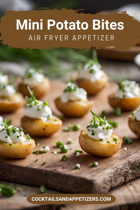 Easy air fryer for mini potatoes. A golden mini potato appetizer recipe great for game day, parties, brunches and showers. Quick and simple finger food you can add baked potato topping, like sour cream, chees, chives and bacon! Mini Twiced Baked Potatoes, Mini Potato Bites, Cold Potato Appetizers, Finger Food New Years Eve, Easy Party Snacks Finger Foods Simple, Potatoe Bites Appetizers, Mini Potato Appetizers, Mini Finger Foods, Simple Appetizers Finger Foods