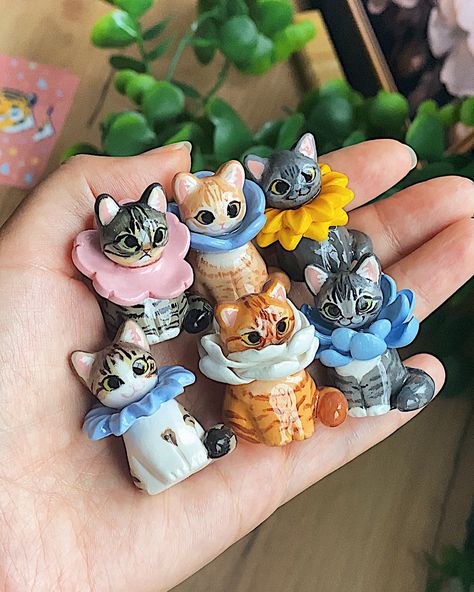 Swipe to see all the close ups of the beauties 👉🐈🐈‍⬛🐈 🌏: how many cats do you want to make? 👩🏻: yes. 😐 . . . #polymerclayartist #polymerclayart #polymerclay #kawaiiaesthetic #claysculpture #claycreations #fimocreations #clayartist #catloversclub #claycat #animalfigurine #catfigurine #animalsculpture #kawaiiart #artistsupport #commissionswelcome #polymerclayanimal #polymerclaycharm #claycrafts #catcharm #kittyoftheday #полимернаяглина #фигуркиназаказ Cat Clay Charm, Small Clay Projects Diy, Clay Polymer Ideas, Clay Ideas Cat, Polymer Clay Cats, Polymer Clay Garden, Whimsical Polymer Clay, Cat Polymer Clay, Cat Clay