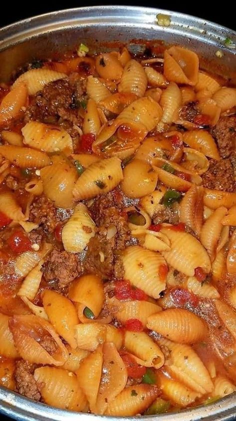 Mexican Pasta, Ground Beef And Potatoes, Stuffed Shells Recipe, Beef And Potatoes, Ground Beef Recipes Easy, Easy Mexican, Stuffed Pasta Shells, Beef And Noodles, Easy Beef