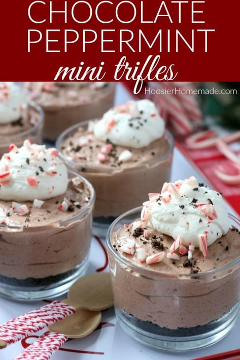 Chocolate Peppermint Mini Trifle | Easy No Bake Christmas Dessert #christmasdessert #chocolatepeppermint #chocolatetrifle #minitrifle #minichristmasdessert #quickchristmasdesserts Christmas Eve Desserts Easy, Chocolate Peppermint Trifle, Mini Trifle Desserts, Mini Christmas Desserts, Trifle Easy, Quick Christmas Dessert, Mini Trifles, No Bake Christmas, Mini Trifle