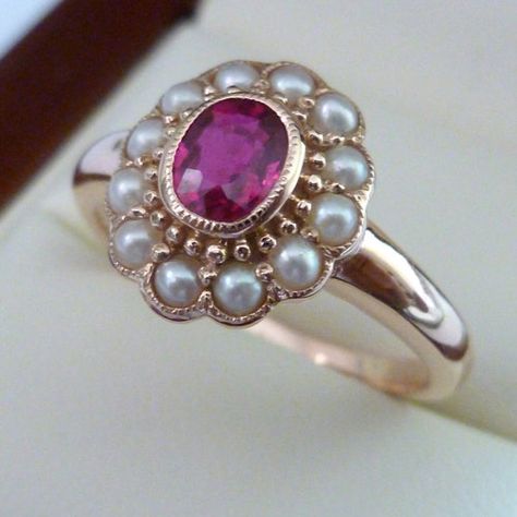 Ruby Ring Designs, Antique Ruby Ring, Edwardian Jewelry, Gold Ring Designs, Custom Ring, Multi Stone Ring, Ruby Ring, Stylish Jewelry, Ring Vintage