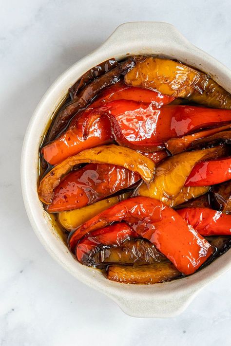 Red Peppers Side Dish, Colored Peppers Recipes, Sautéed Bell Peppers, Red And Yellow Pepper Recipes, Bell Pepper Sides, Bell Pepper Recipes Side Dish, Pepper Recipes Bell, Vinegar Peppers Recipe, Peppers Side Dish