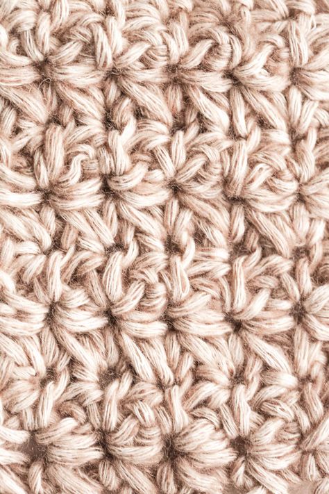 A beautiful textured and dense stitch. The Simple Daisy stitch crochet is also known as the simple start stitch or marguerite stitch. Dense Crochet Stitch, Daisy Stitch Crochet, Daisy Stitch, Yarn Tools, Types Of Patterns, Crochet Daisy, Crochet Simple, Stitch Crochet, Crochet Instructions