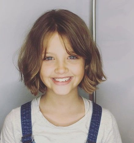 Top 14 Medium Bob Haircuts For Little Girls This Year Short Haircuts Pixie, Childrens Haircuts, Teen Haircuts, Short Hair For Kids, Bob Haircut For Girls, Medium Bob Haircut, Girls Short Haircuts, Girl Haircut, Kids Hair Cuts