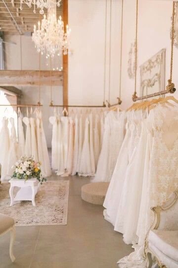 Bridal Shop Interior, Bridal Shop Decor, Bridal Shop Ideas, Bridal Boutique Interior, Bridal Showroom, Wedding Atelier, Boutique Inspiration, Store Design Boutique, Boutique Display