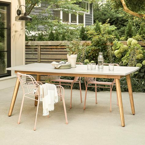 Outdoor Dining Ideas, Round Dining Table Decor, Modern Outdoor Dining Table, Dining Table For 6, Mid Century Modern Outdoor, Modern Outdoor Dining, Round Dining Table Modern, Dining Ideas, Concrete Dining Table