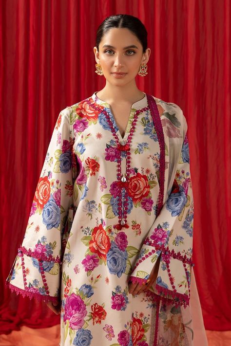 spring outfits Lawn Shirt Design Pakistani, Lawn Dress Design Ideas 2024, Lawn Printed Shirts Designs, Lawn Suit Design, Lace Designs On Suits, Lawn Dress Design, Simple Dress Casual, Lawn Design, Lace Dress Design