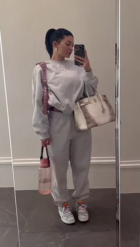 Stylizacje Kylie Jenner, Look Kylie Jenner, Kylie Jenner Hair, Looks Kylie Jenner, Estilo Kardashian, Kylie Jenner Look, Kylie Jenner Outfits, Kylie Jenner Style, Casual Outfit Inspiration