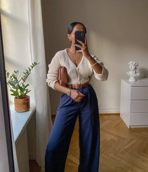 11 Expensive-Looking Spring Outfits I Plan on Copying | Who What Wear UK Networking Event Outfit, Corporate Attire Women, Look Office, Corporate Attire, Nashville Outfits, Perfect Denim, Corporate Outfits, Work Fits, Elegante Casual