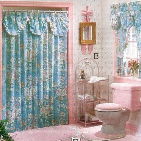 Sienna Core, Ellie Core, Jcpenney Catalog, Curtain House, 90s Decor, Fame Dr, Small Pictures, Vintage Interior, House Inspo