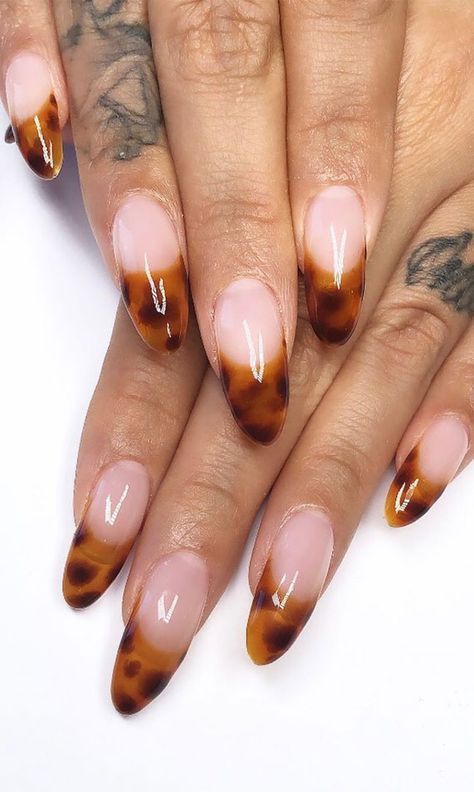 french tip nails, french tip nail ideas, french tip nails, nail , nail designs, french nails , nails 2020 Funky Nail Art Ideas, Brown French Tip, Funky Nail Designs, White Gel Nails, Brown French, Funky Nail Art, Nails Inspired, Spring Nail Trends, French Nail Designs