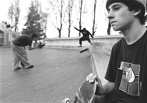 Mike Carroll, EMB Mike Carroll, Skate 4, Skate Photos, 90s Skate, Chrome Ball, Sick Dog, Black Photography, Music Album Covers, Skating Outfits