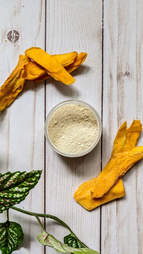 This mango face mask is made with kaolin clay, maca powder, and mango powder. It is enough for 5 masks. Just add water! #facemask #kaolinclay #macapowder #mango #powderfacemask #giftforher #skincare Mango Face Mask, Maca Powder Benefits, Face Mask Powder, Powder Face Mask, Mango Powder, Exfoliating Face Mask, Mask Powder, Powder Face, Maca Powder